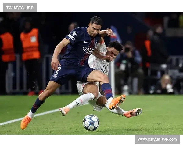 巴黎圣日耳曼成非洲杯决赛赢家，姆巴耶阿什拉夫对决